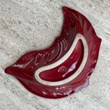 Plat feuille Vallauris rouge bordeaux