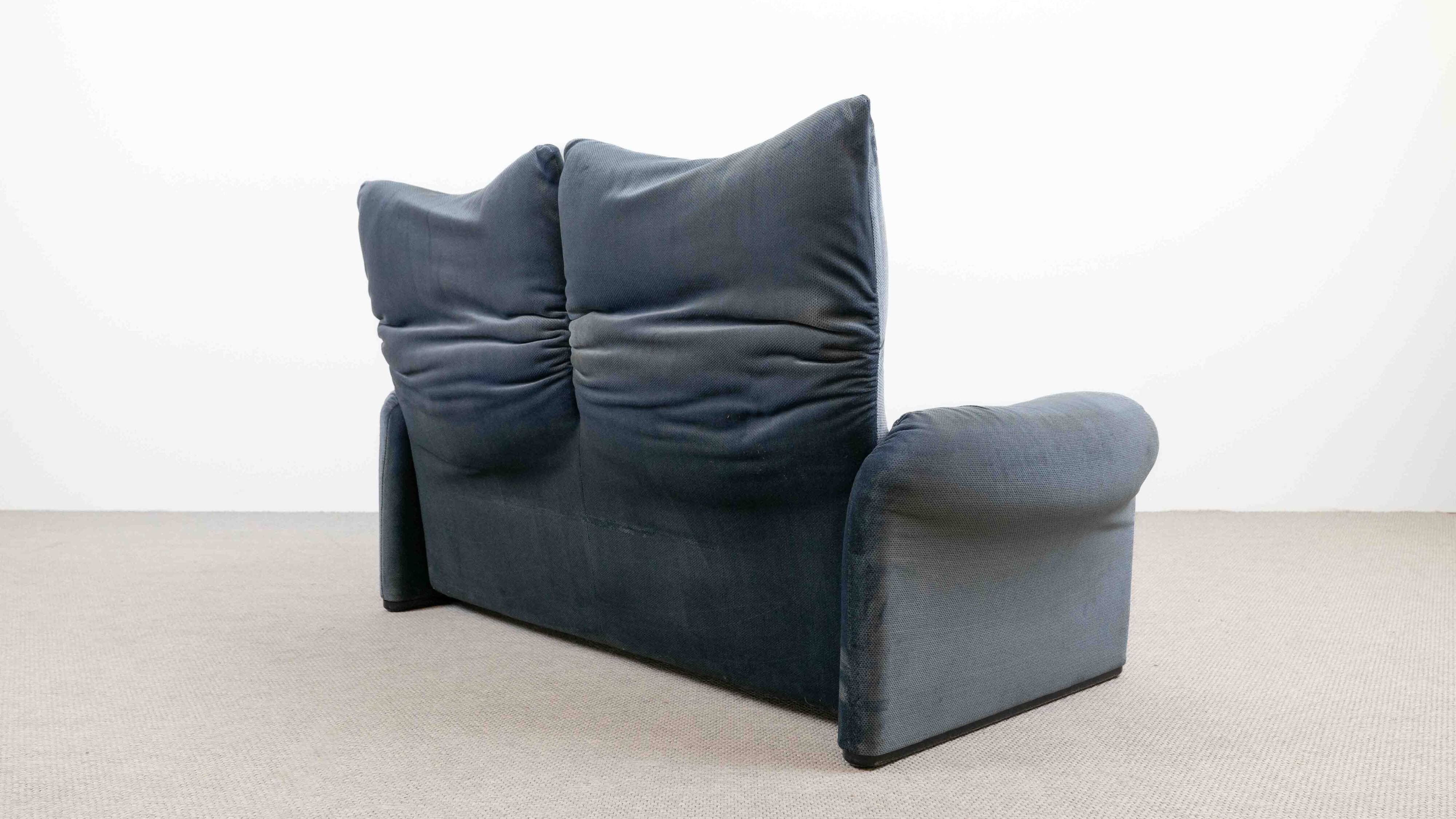Maralunga Sofa by Vico Magistretti for Cassina, 1980s