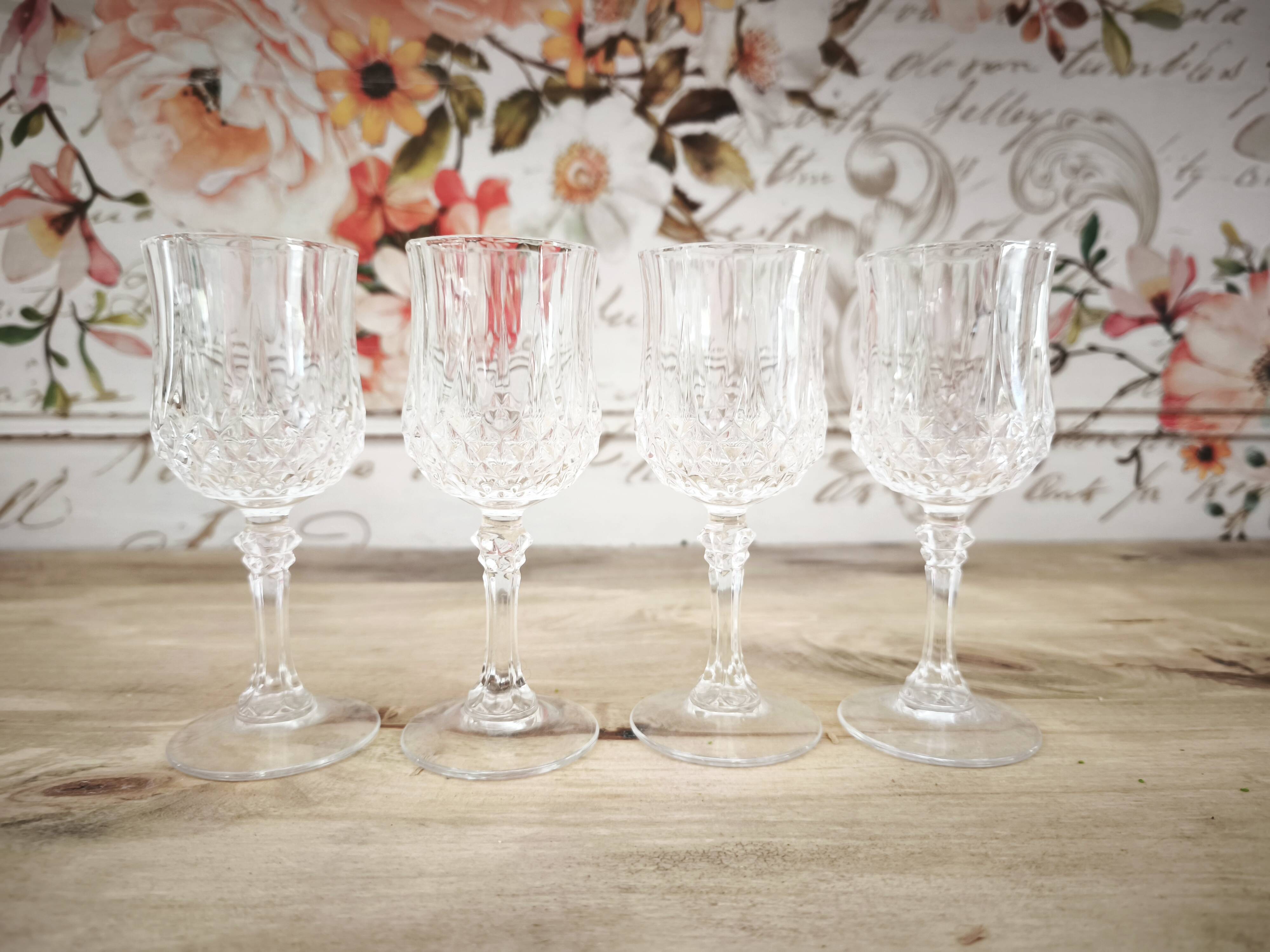 Set of 4 Cristal d'Arques Longchamp stemmed liqueur glasses