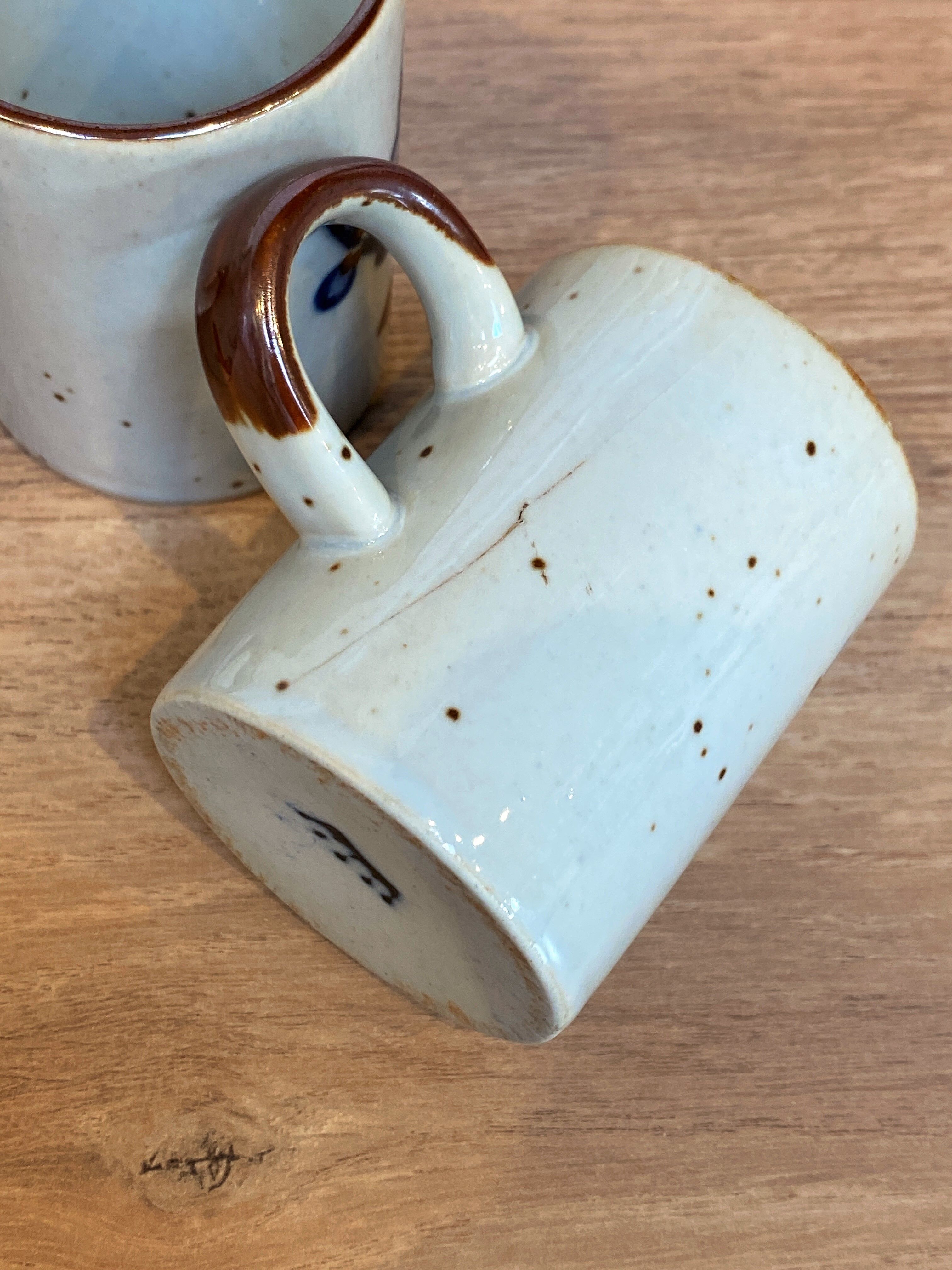 Set of 6 stoneware coffee cups