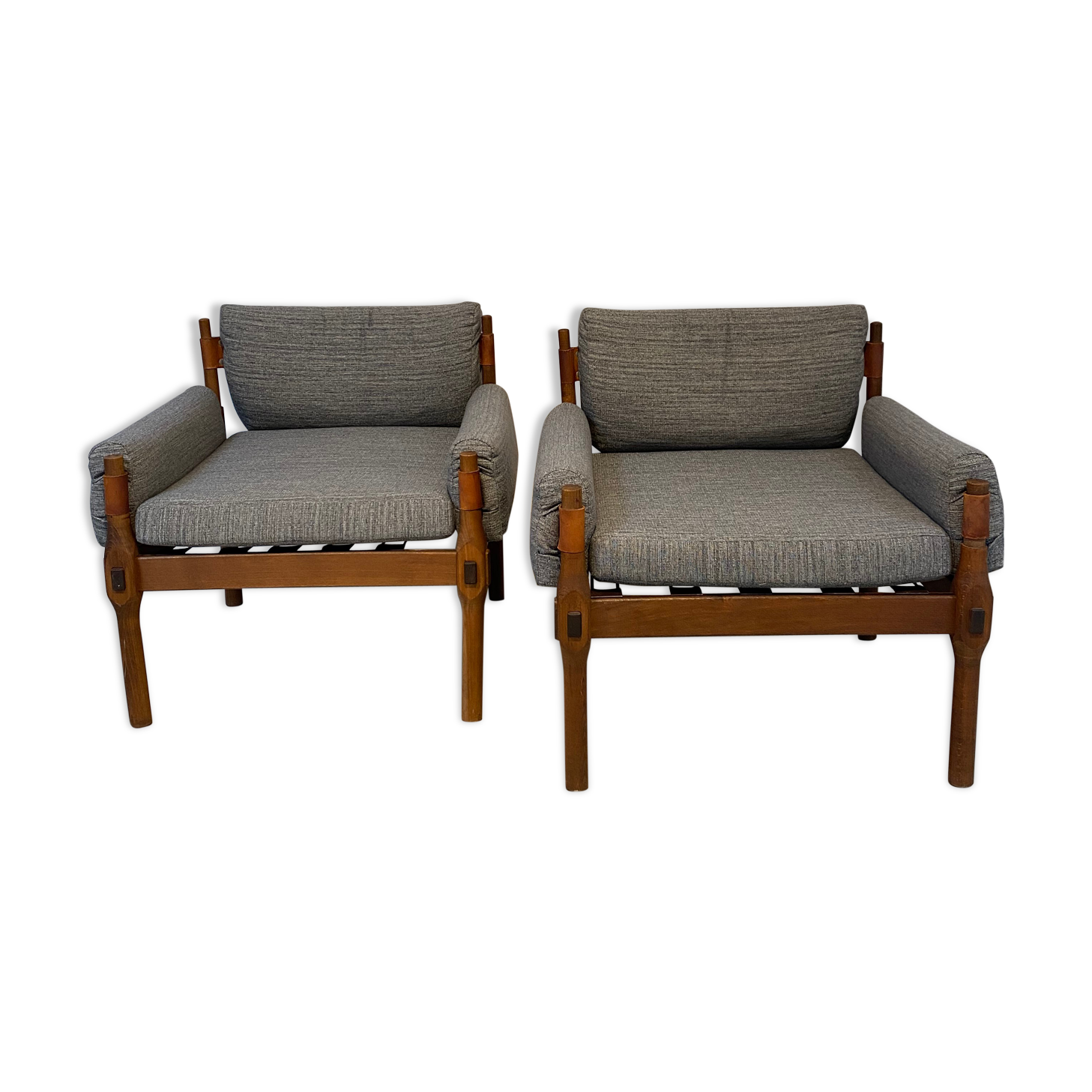 Pair of scandinavian armchairs