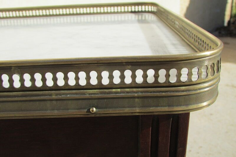 3 tables gigognes Louis XVI