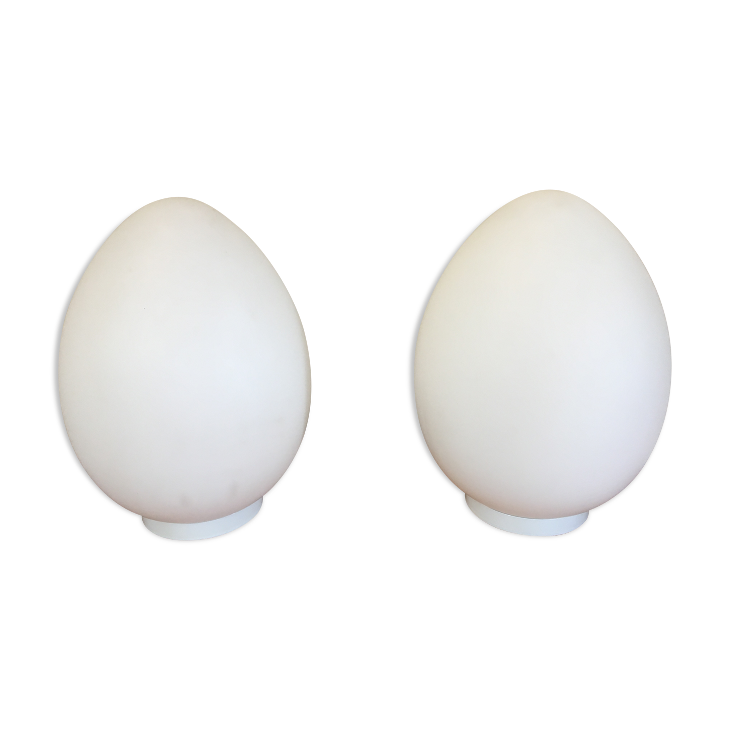 Pair of lamps eggs
