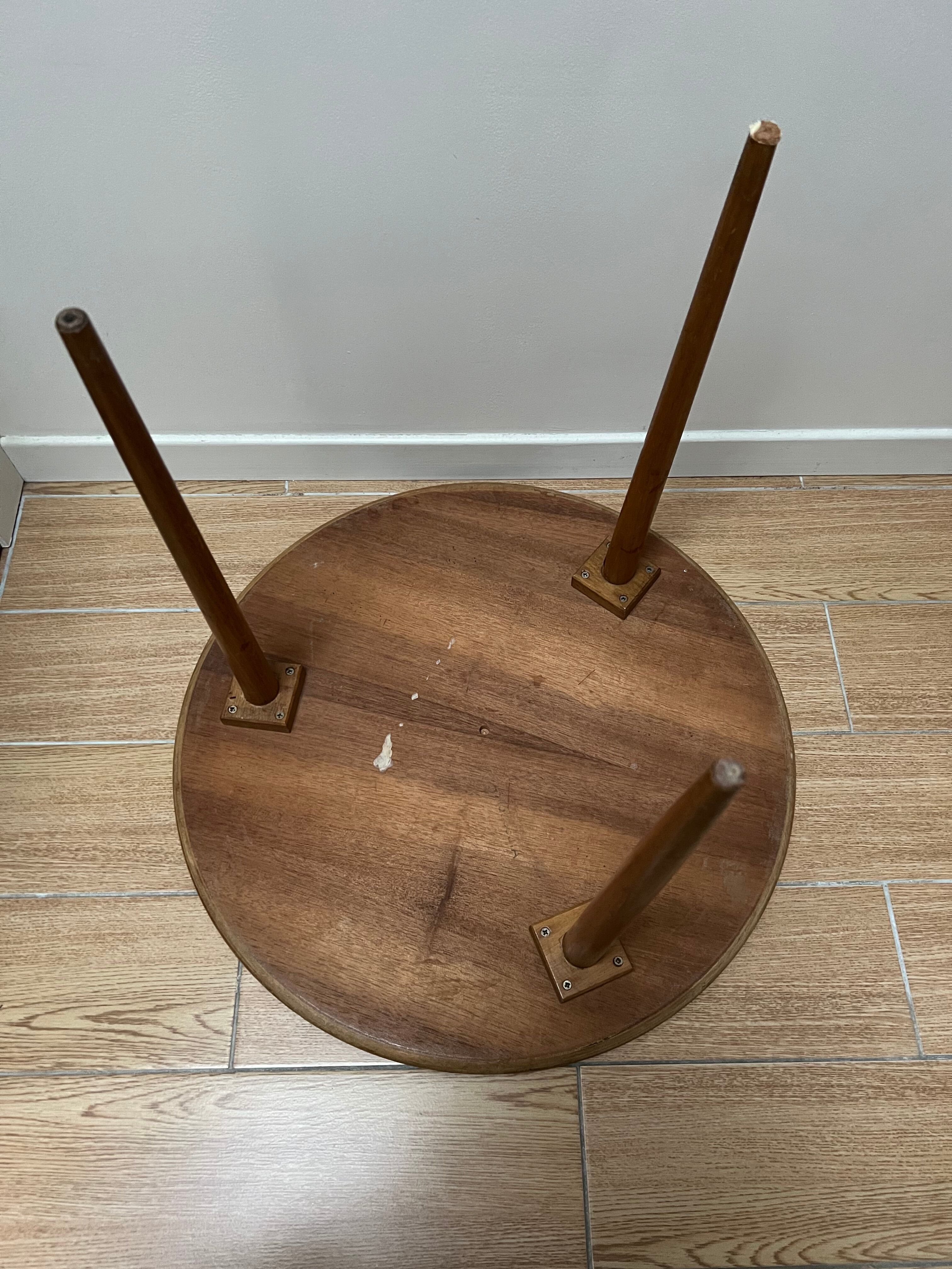 Tripod coffee table