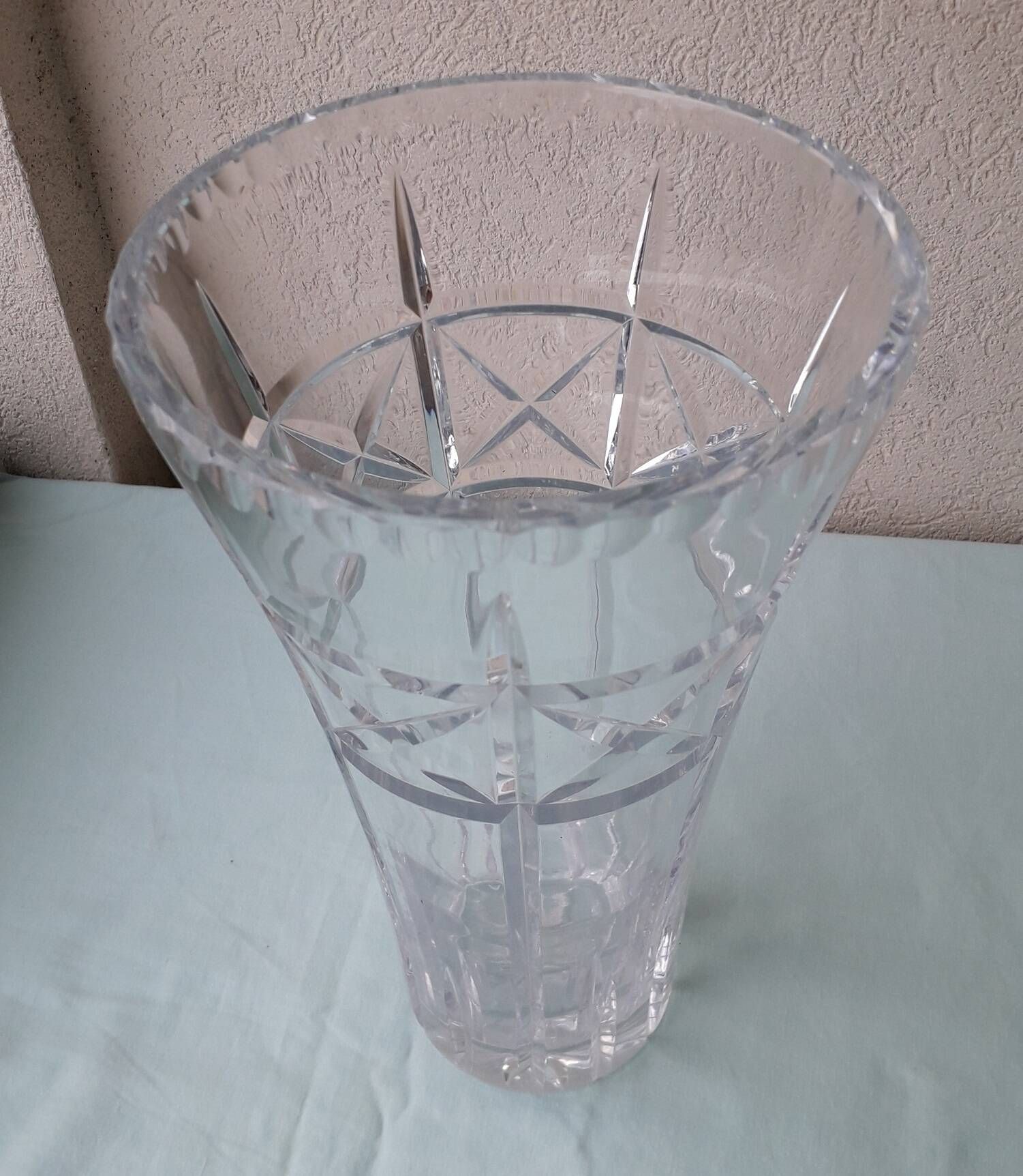 Cut crystal vase