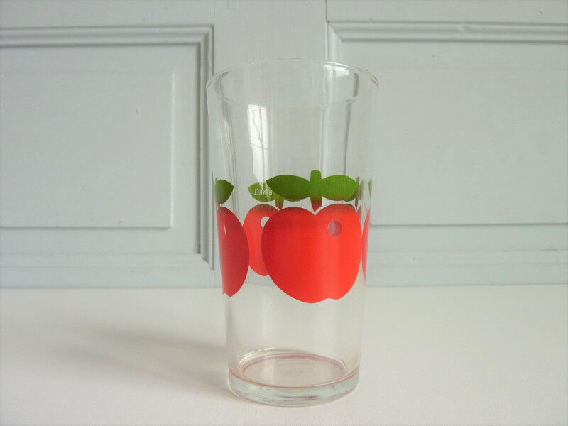 4 glasses Henkel apples