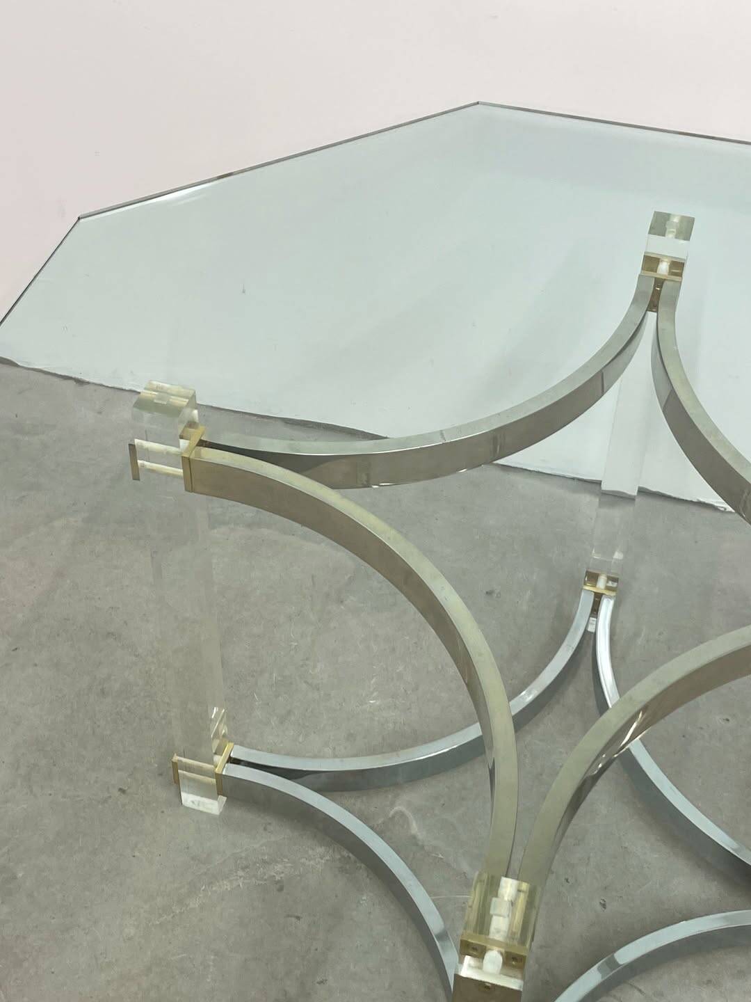 Octagonal dining table, Italian design, circa 1970.