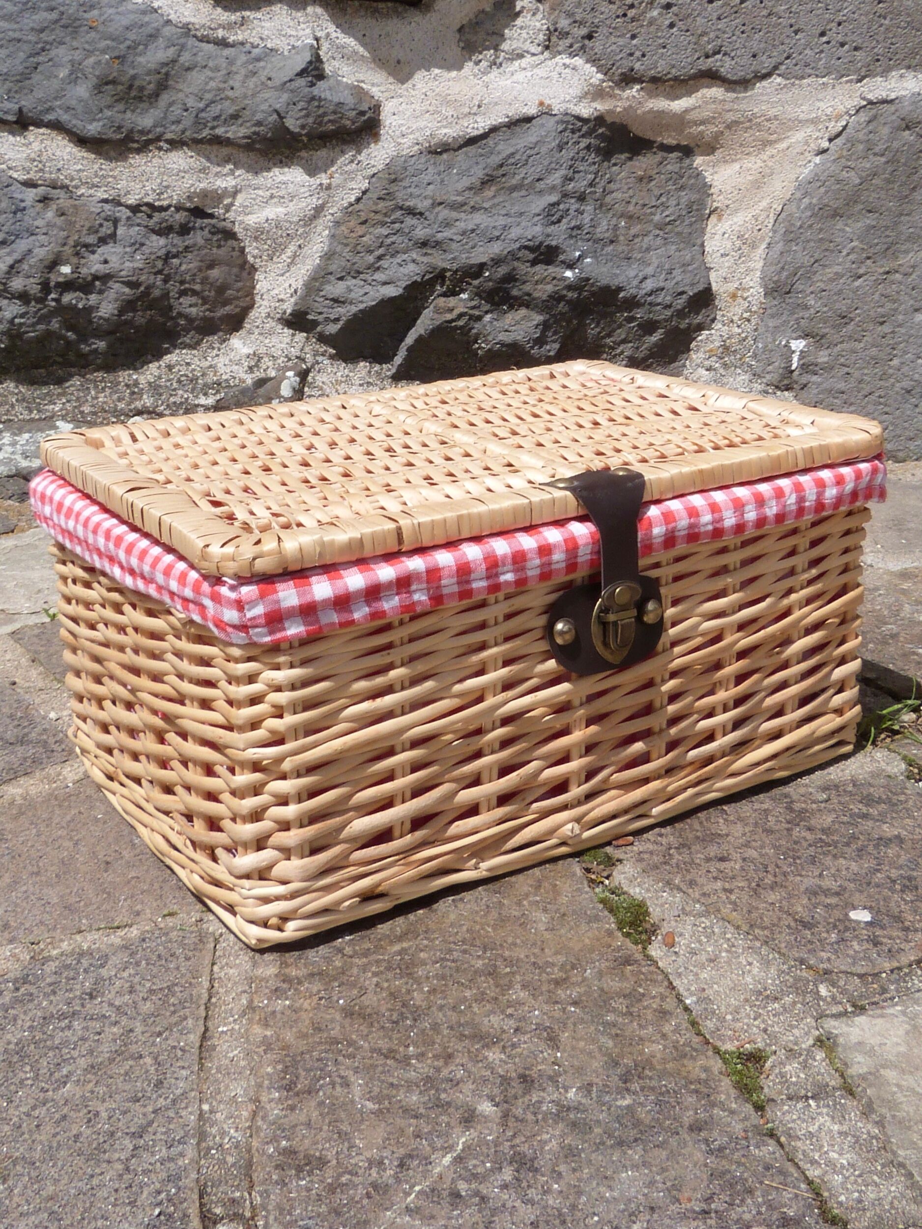 Wicker basket with gingham fabric