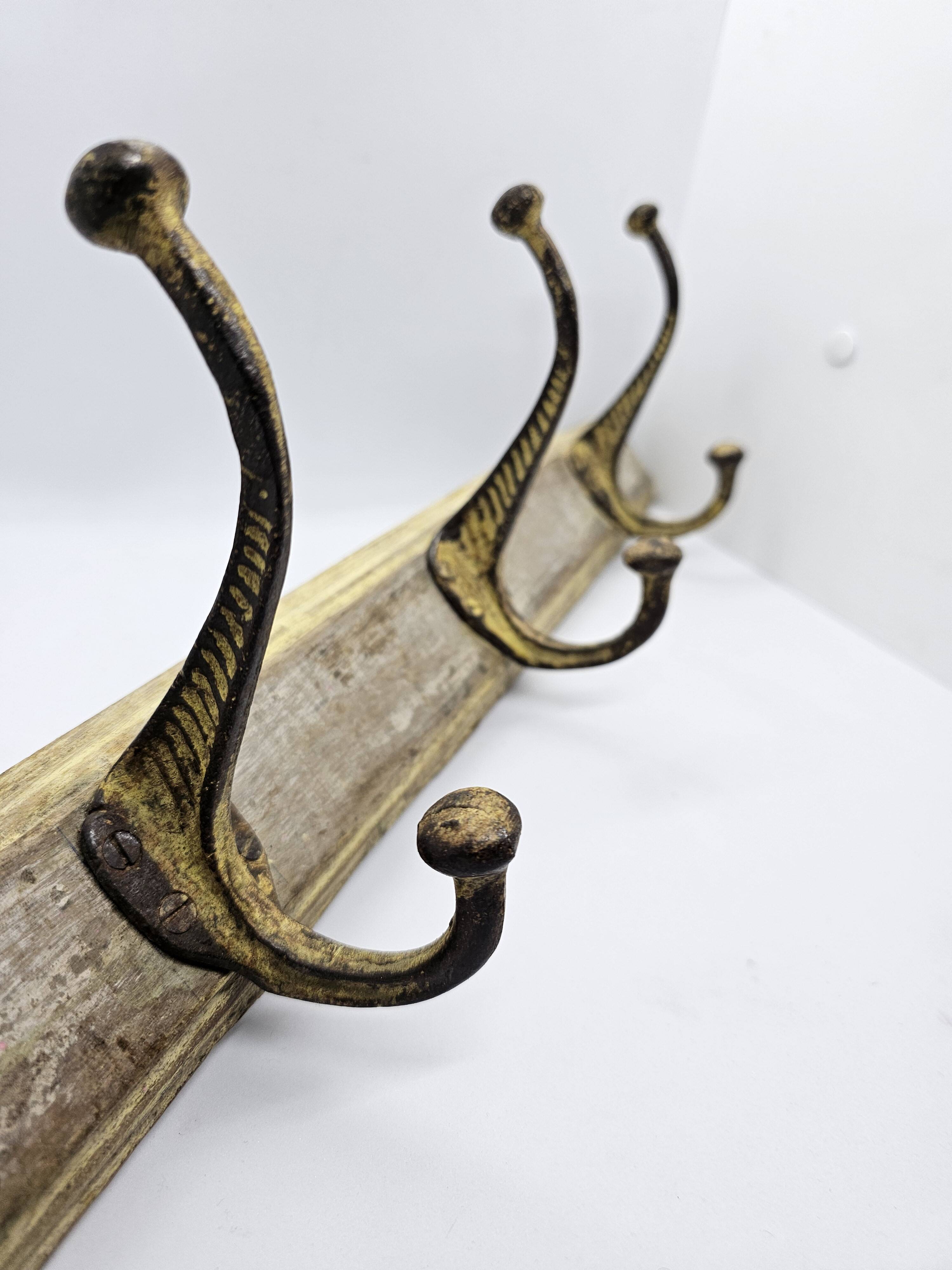 Solid teak coat hook with 3 double cast iron hooks