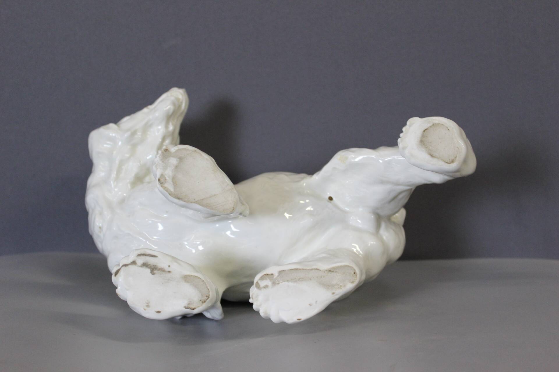 Porcelain bear