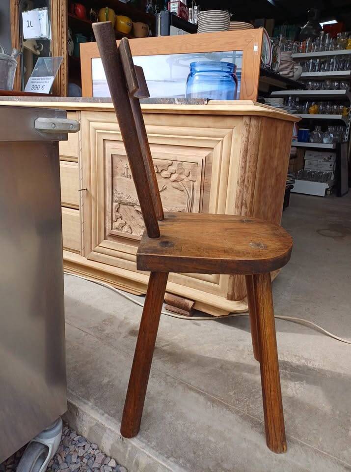 Chaise brutaliste