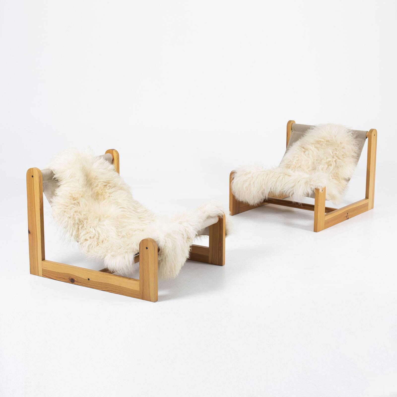 Sling chair in pine, canvas and sheepskin, 1970s