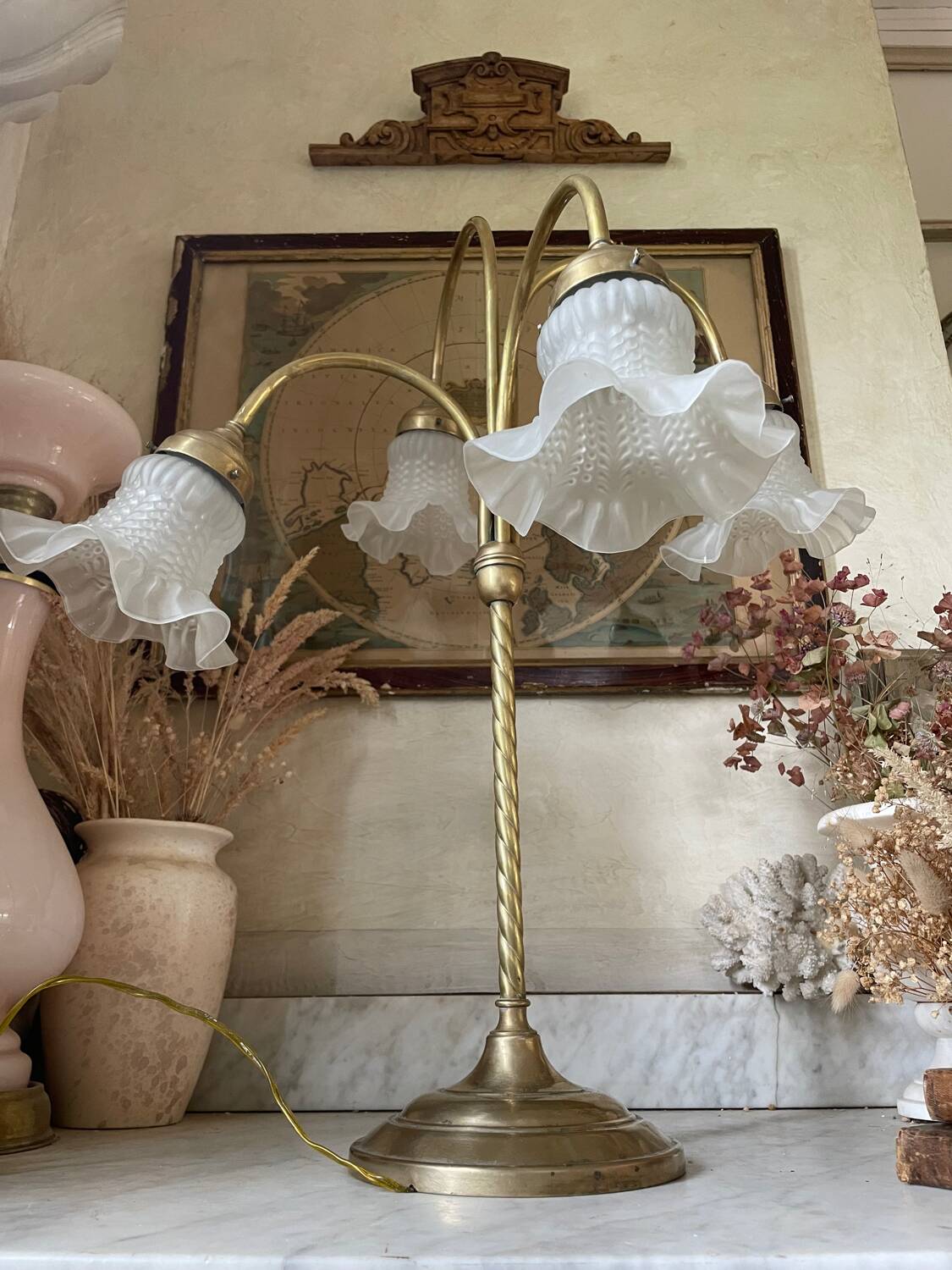 Vintage 4-light brass lamp