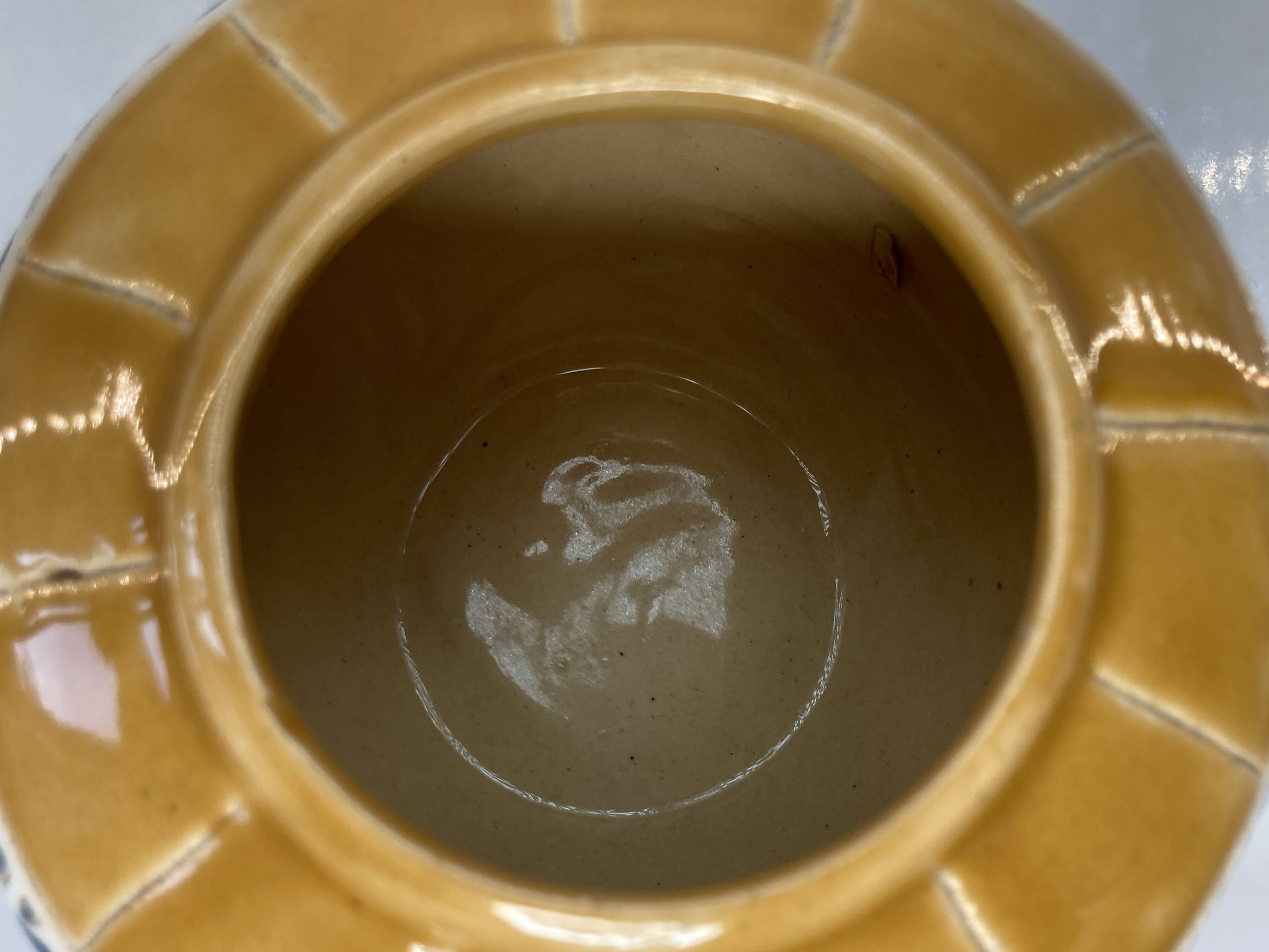 Old pot cover in enamelled and cloisonné earthenware