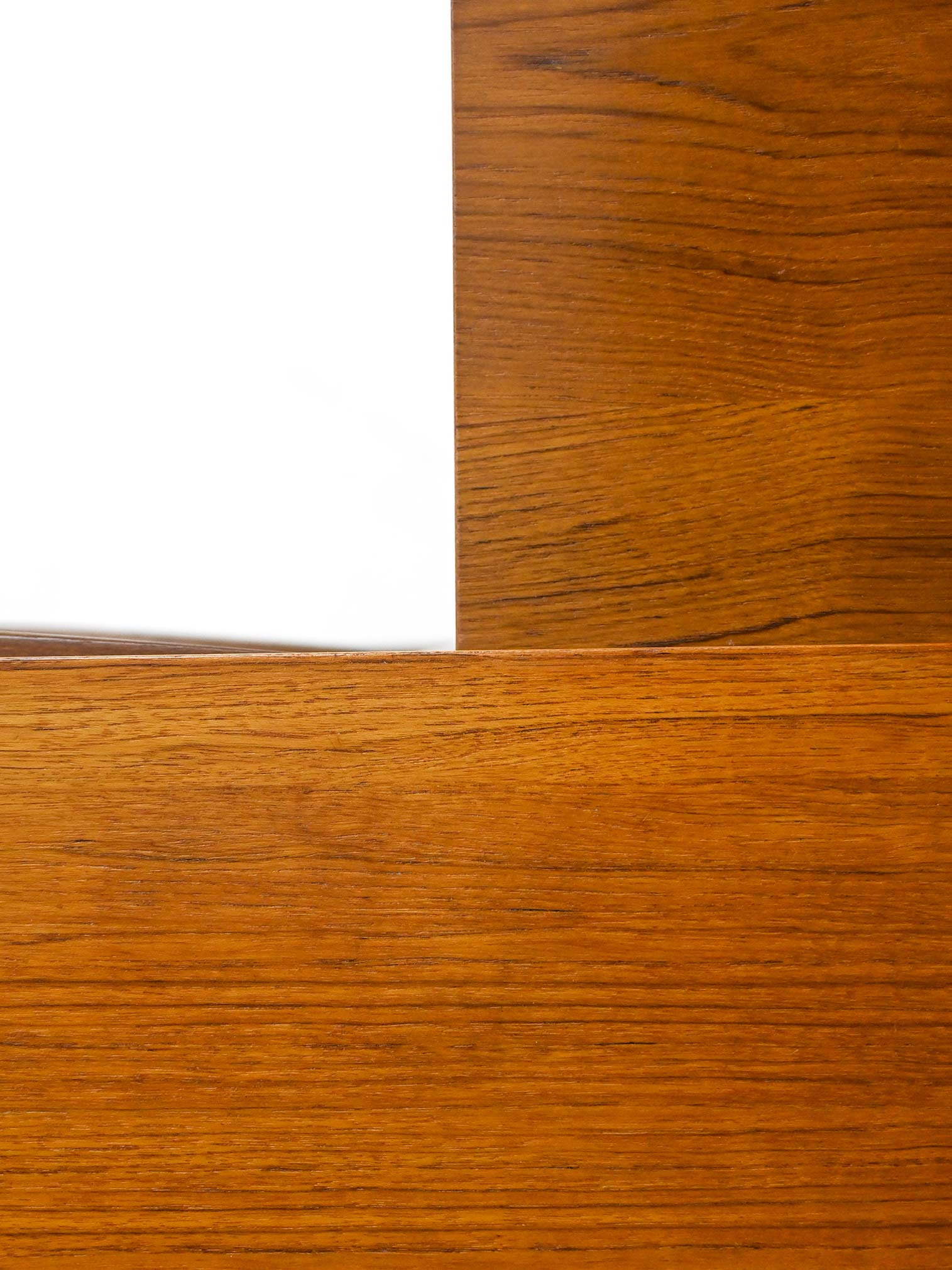 Sideboard bookcase with pull-out desk