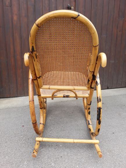 Rocking-chair en rotin et cannage vintage