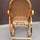 Rocking-chair en rotin et cannage vintage