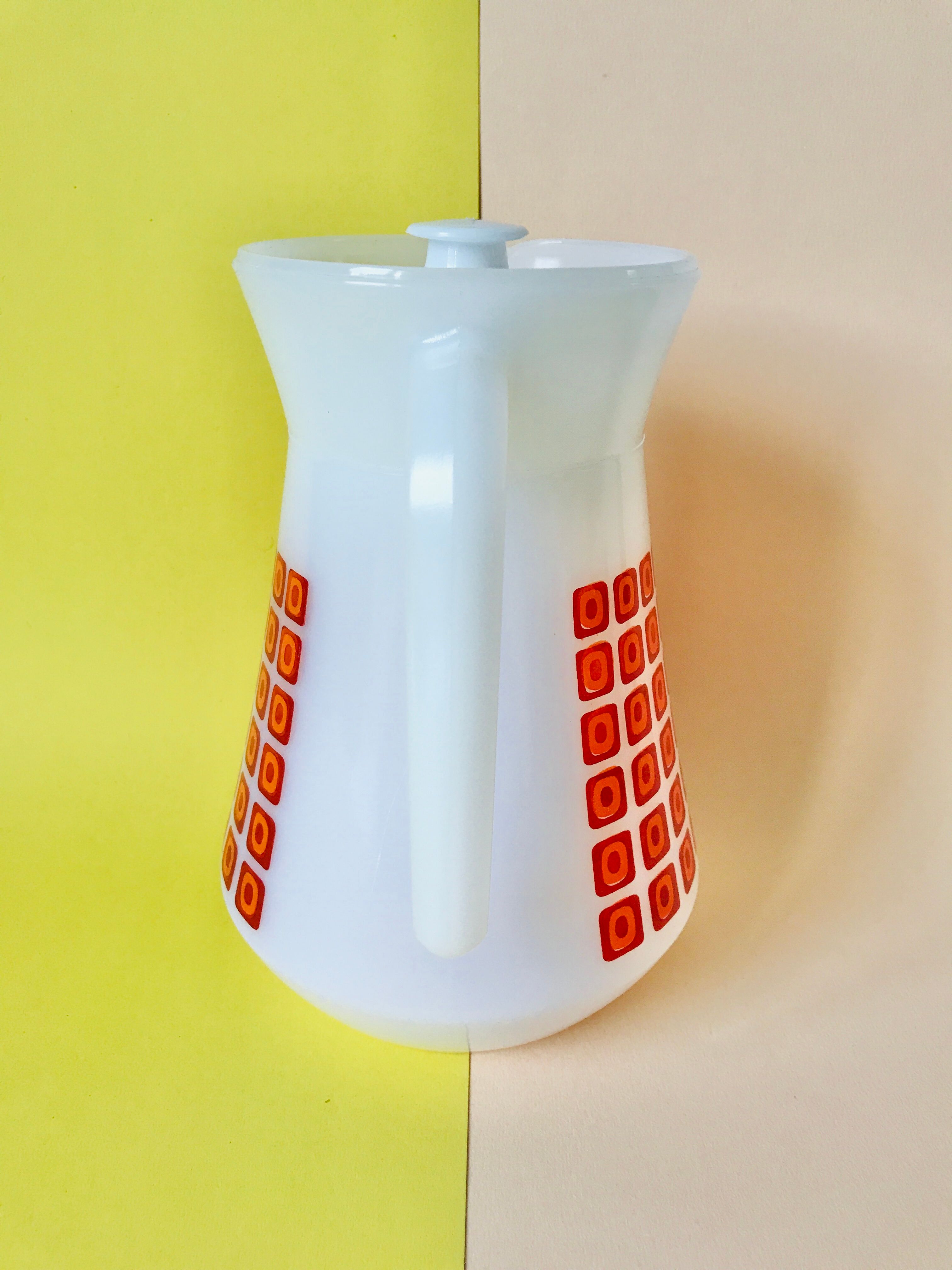 Vintage orange and red 70s arcopal spirit