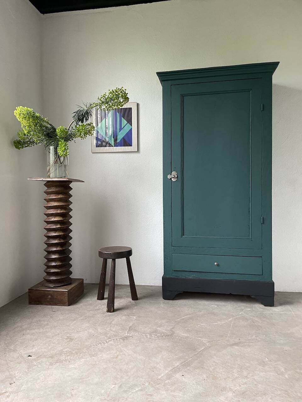 Green hosiery cabinet
