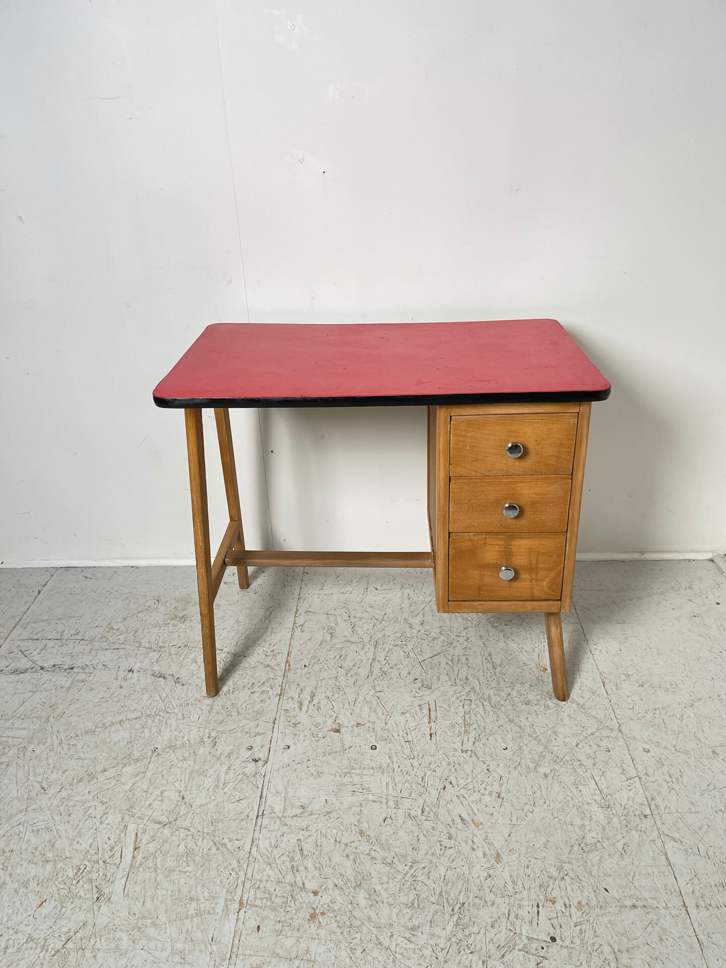 Compass leg desk 1970