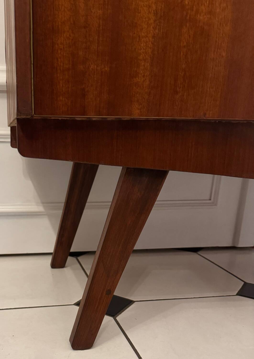 Vintage sideboard with compass feet