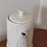 Small coffee maker with floral decoration