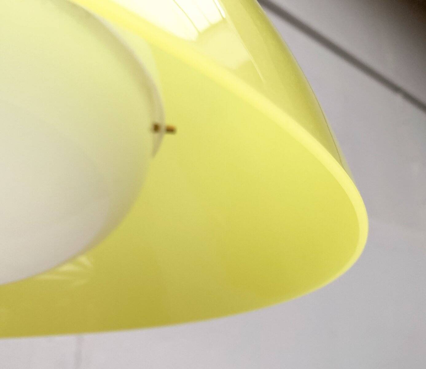 Suspended lamp model KD6 space age from the mid-century by Achille and Pier Giacomo Castiglioni for Kartell, 1960s.