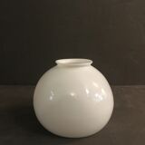 Globe en verre blanc