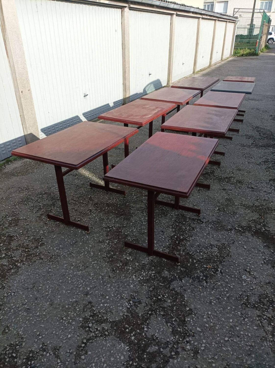 Bistro lot 9 tables and 16 chairs mahieu Jule bry