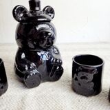 Teapot and cups