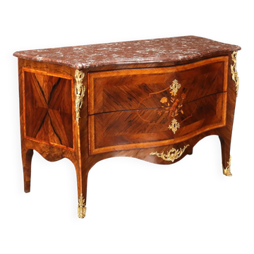 Rococo Neapolitan commode in red marble, poplar and bronze, Italy 1700.