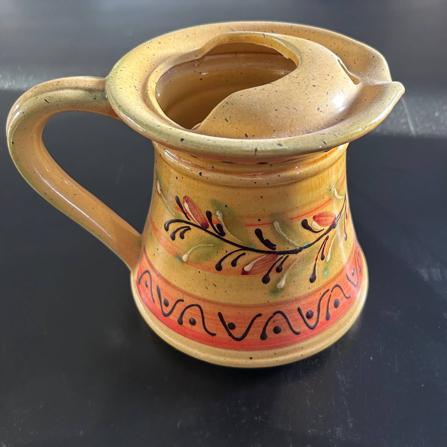 Provençal pitcher