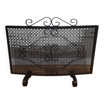 Wrought iron fireplace screen