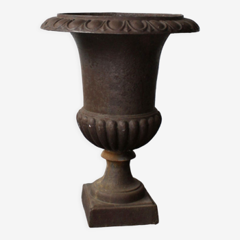 Campana urn-style cast iron planter, France