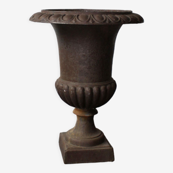 Jardinière en fonte style urne Campana, France
