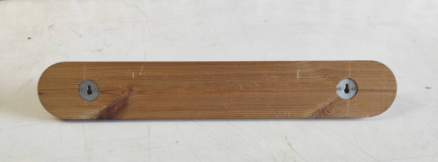 Wall-mounted coat rack in solid pine - 1970s/80s