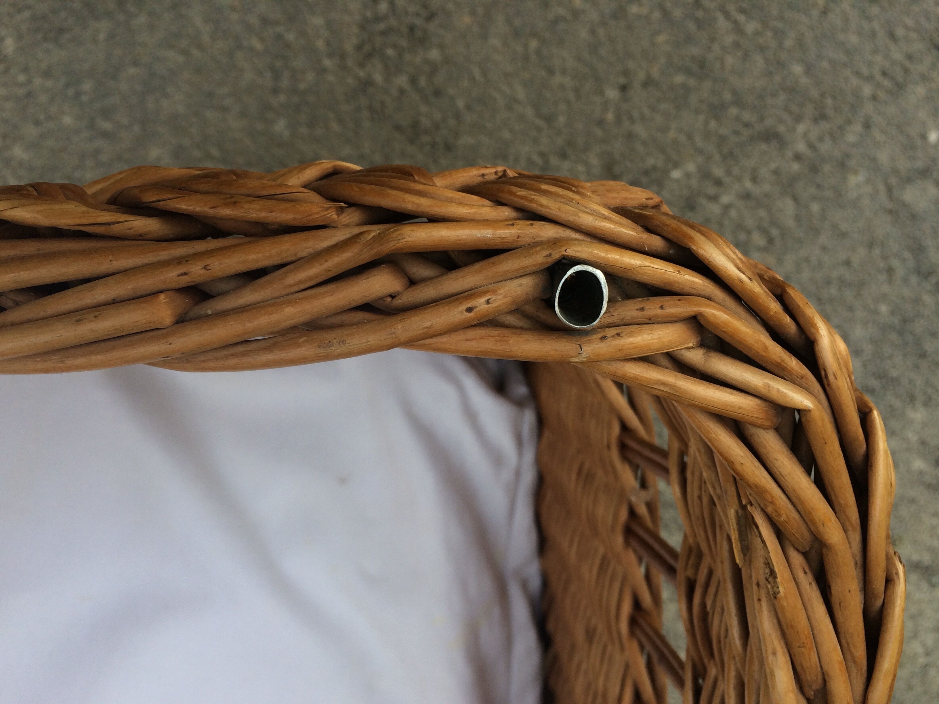 Large cradle wicker vintage organic mattress with "sound"