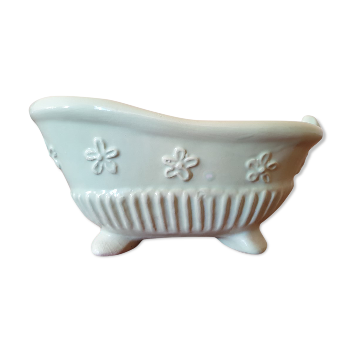 Earthenware soap holder