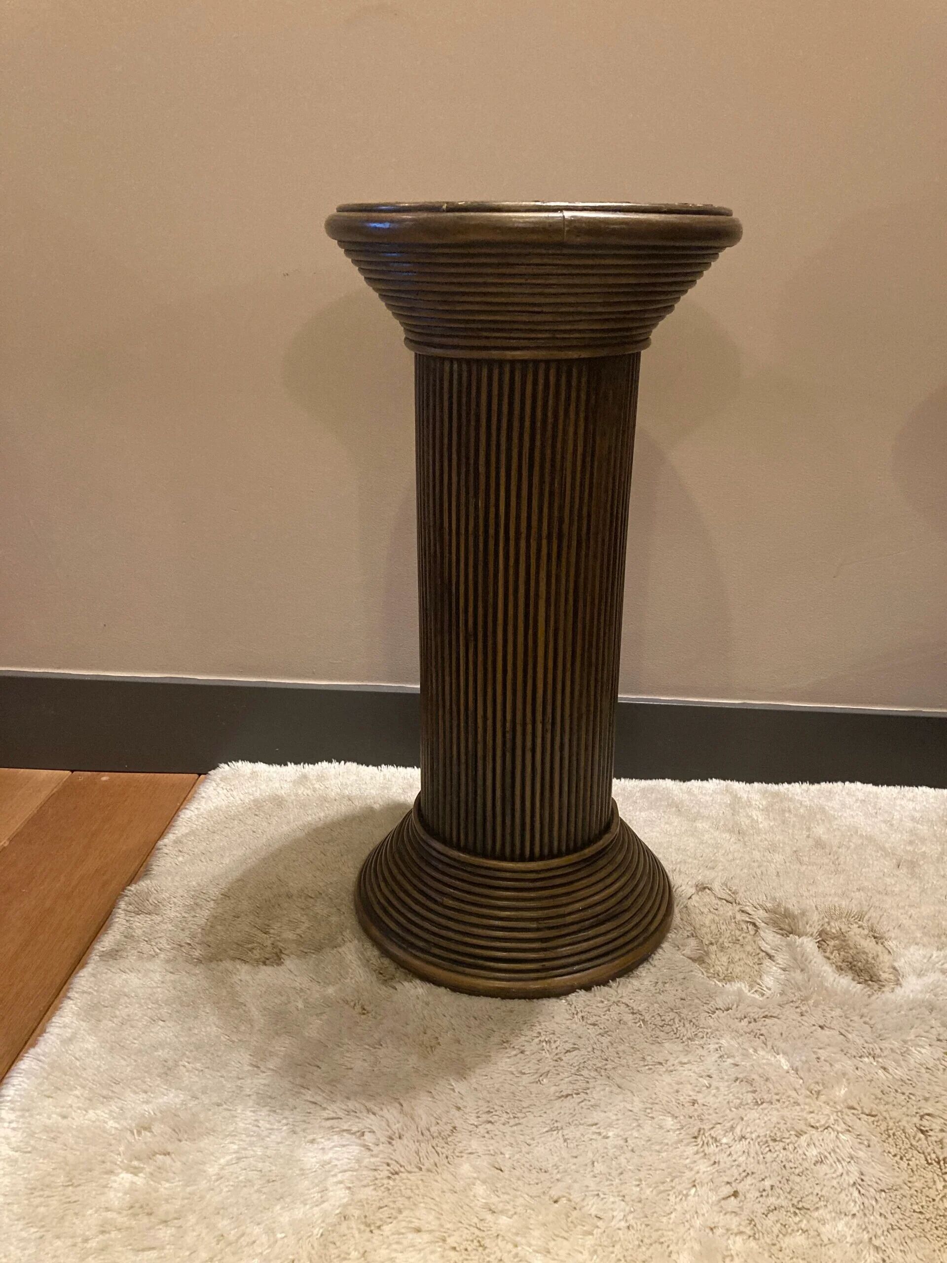 Vintage rattan plant pedestal