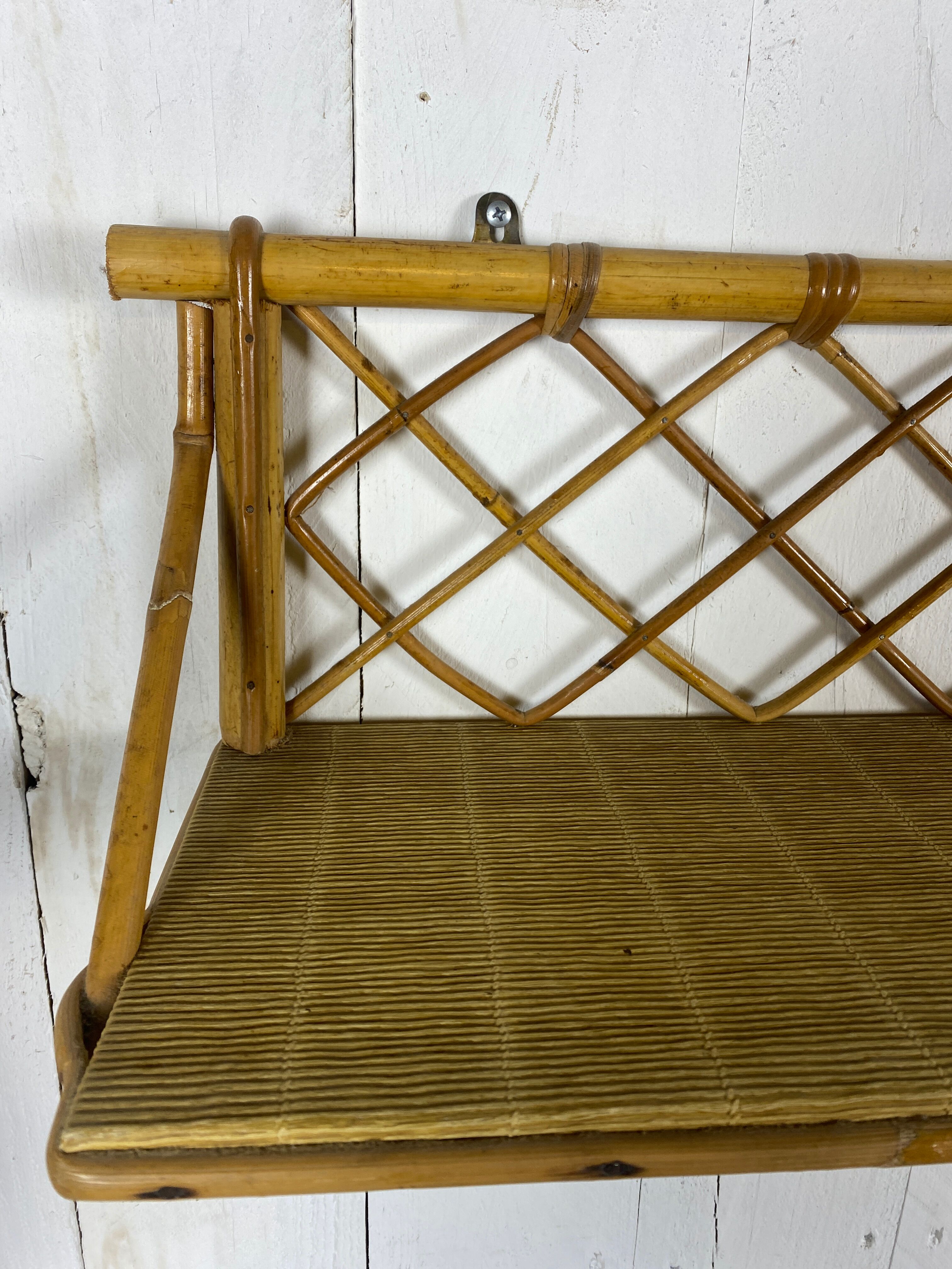 Étagère bambou et rotin