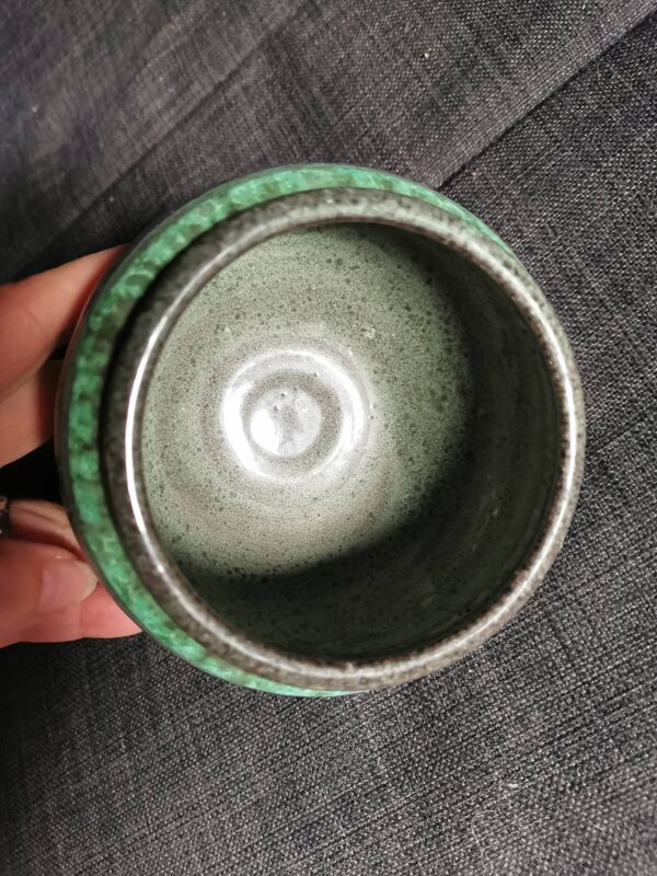 Poterie Accolay. Céramique vintage.