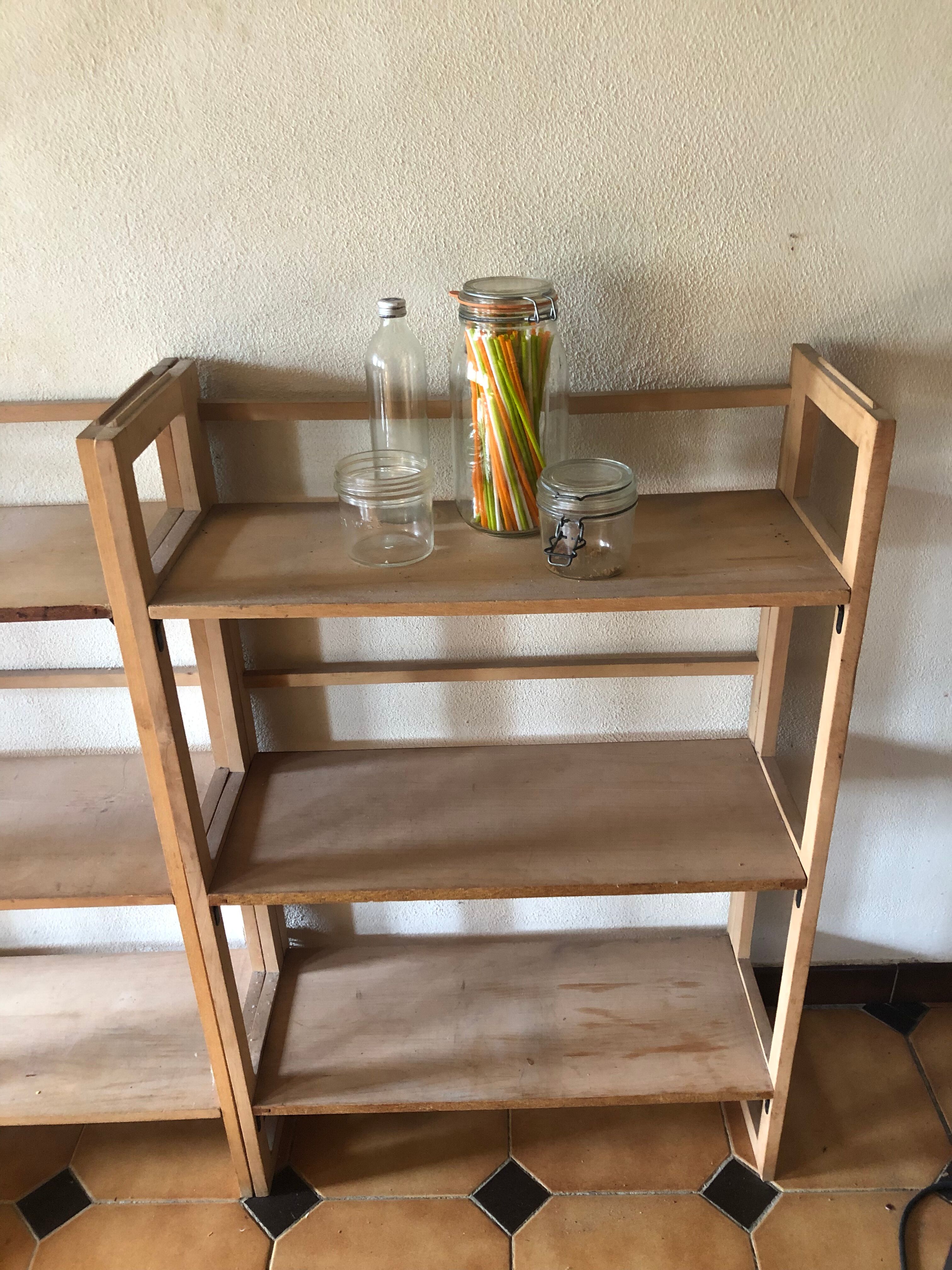 Shelf from the 1950s