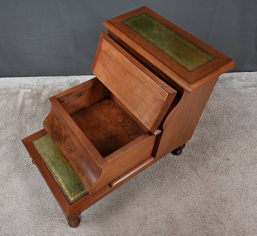 Victorian Library Step Stool in Mahogany, England – 2nd half of the 19th century