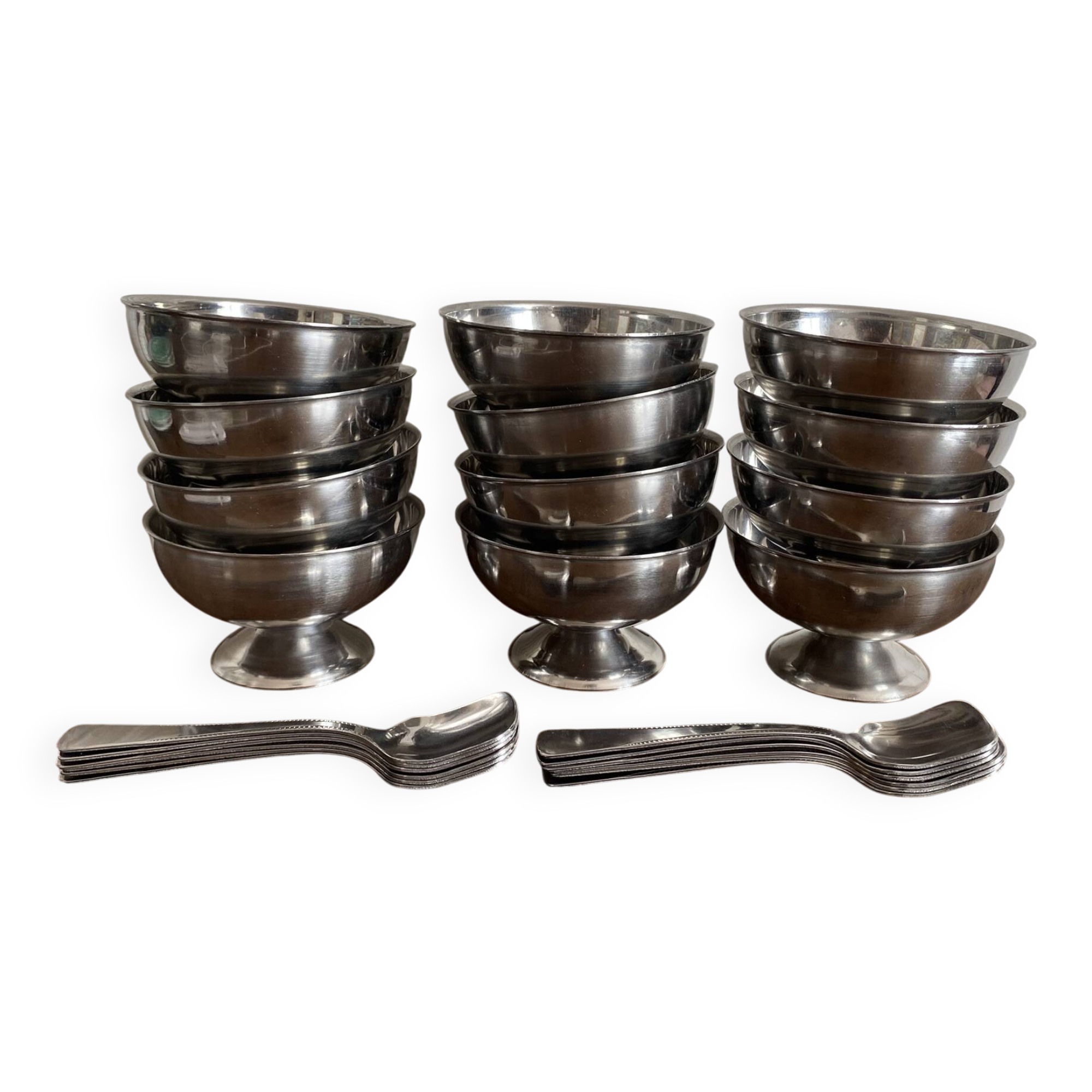 Coupes à glace en inox et cuillères