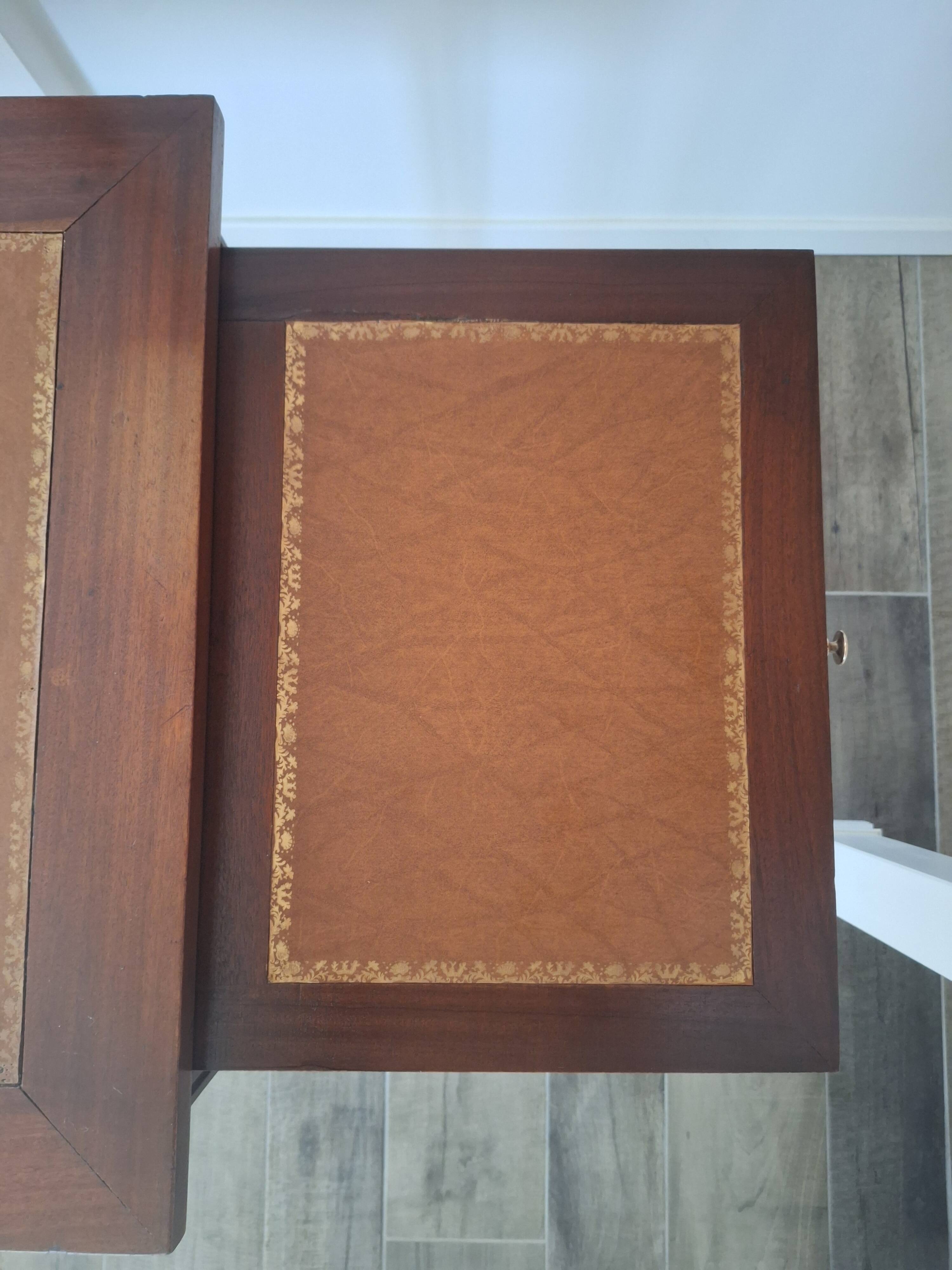 Louis XIV style desk