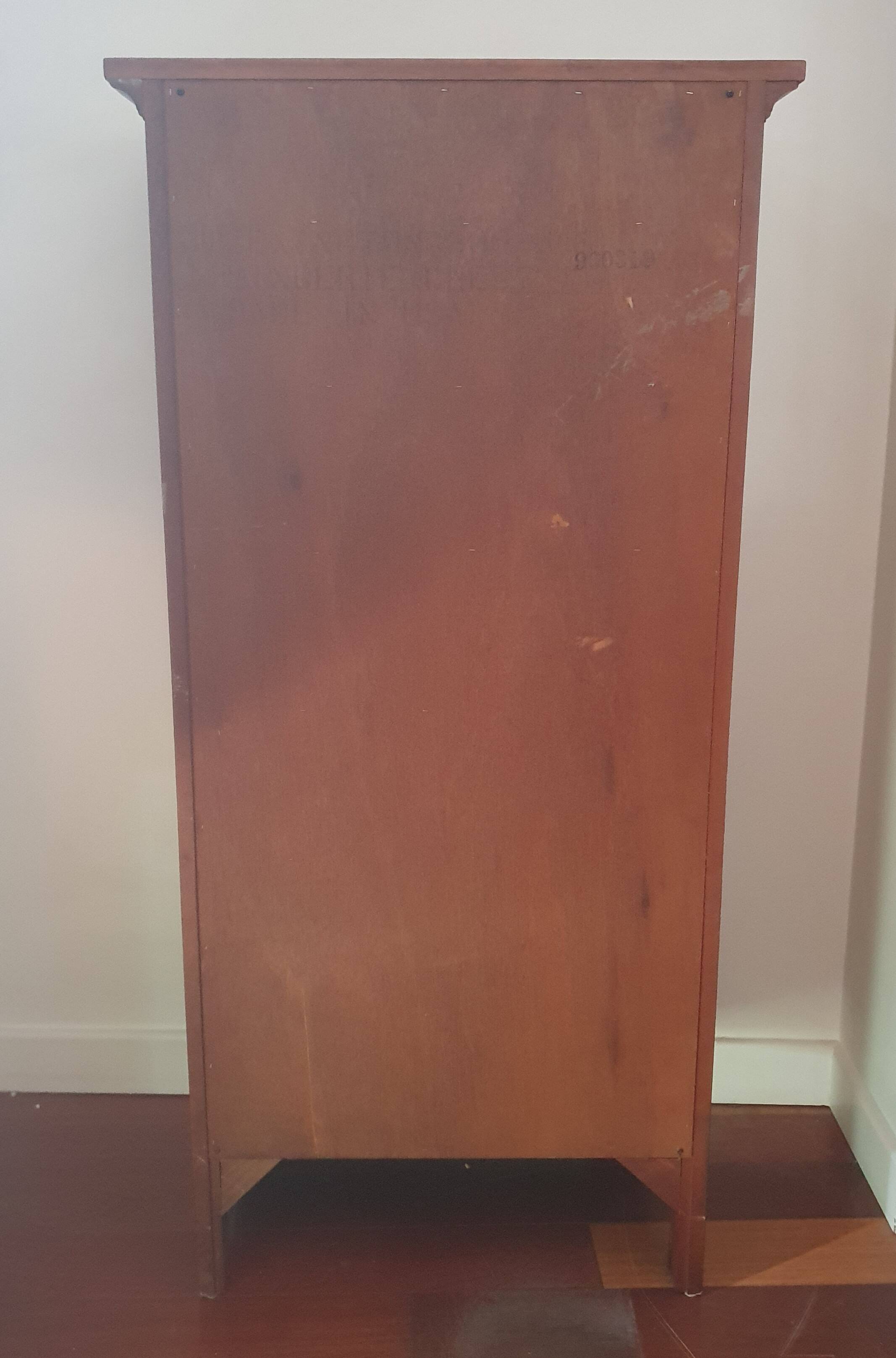 Chiffonier