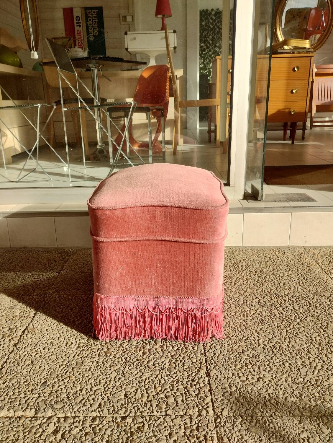 Pink velvet toad pouf