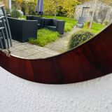 Round mirror in rosewood
