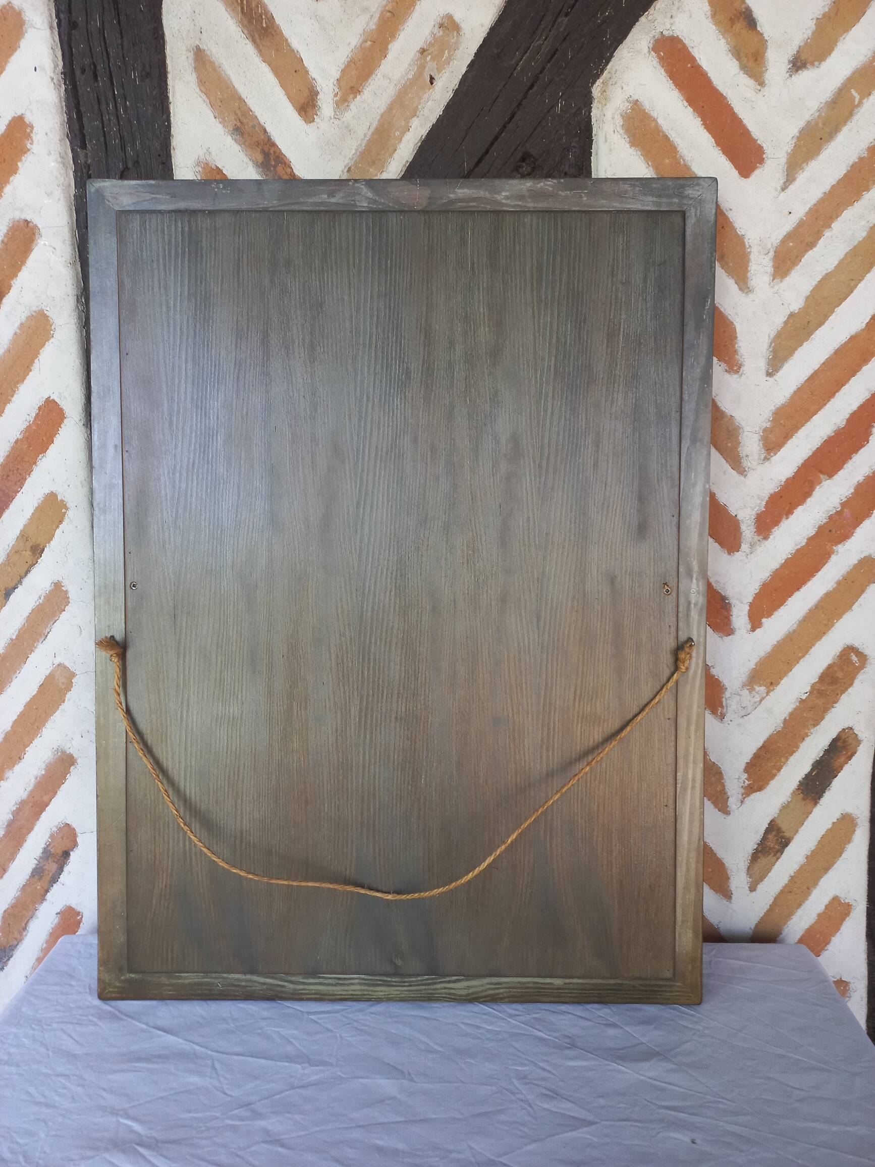 Large mercury mirror