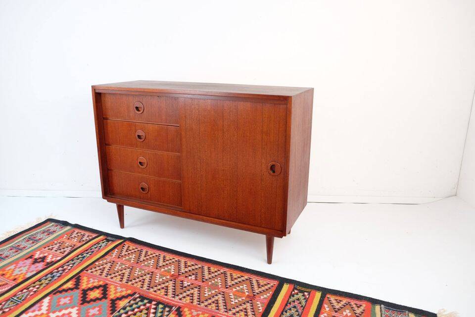 Commode vintage style années 60-70, motif teck, style rétro.